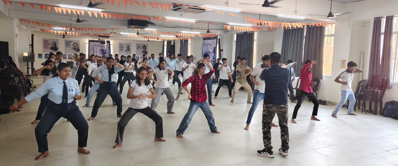 Women's defence training IT Park Vishrantwadi Pune